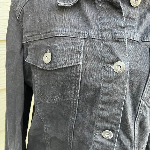 Wrangler women’s XL black denim jacket - Picture 4 of 10